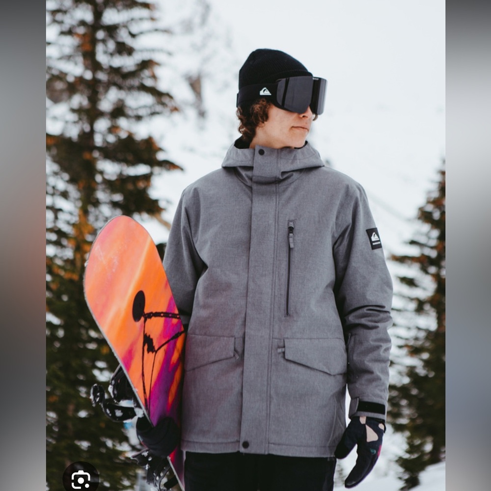 BNWT Quiksilver Mission Solid Jacket
